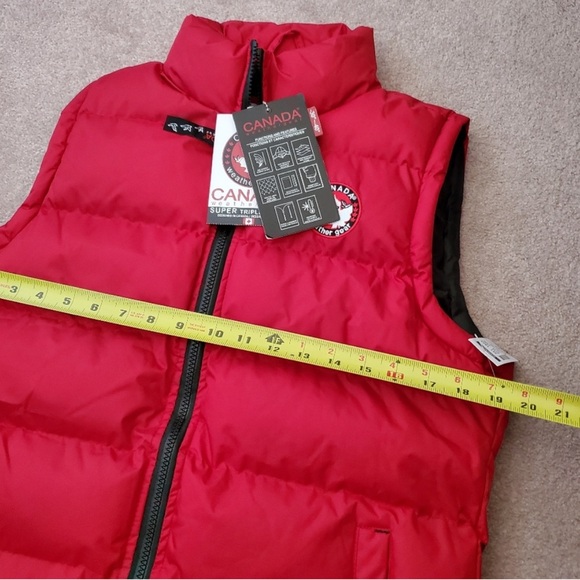 CANADA puffer - Picture 2 of 5